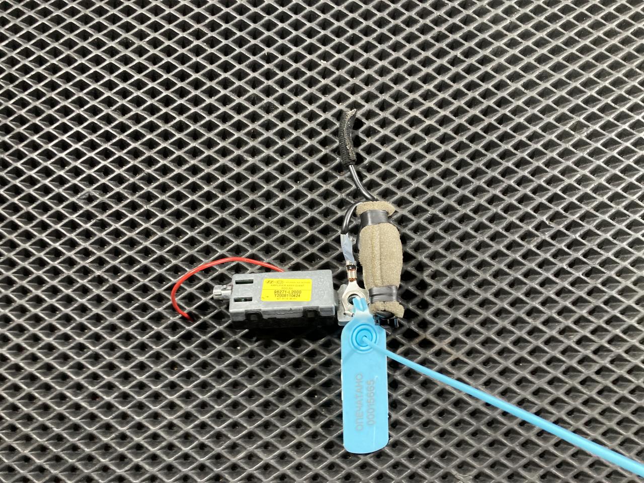 усилитель антенны Kia K5 3 поколение 2020, 1.6 л., G4FP, бензин, АКПП, 96271-L2000 - фото №1