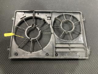 диффузор вентилятора Volkswagen Passat CC 1 поколение [рестайлинг] 2014, 2.0 л., CCZB, бензин, АКПП, седан, 1K0121207AA