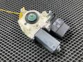 моторчик стеклоподъемника задний правый Volkswagen Passat B6 2005, 2.0 л., BPY, бензин, 1K0959704D, 1K0959704G - фото №3