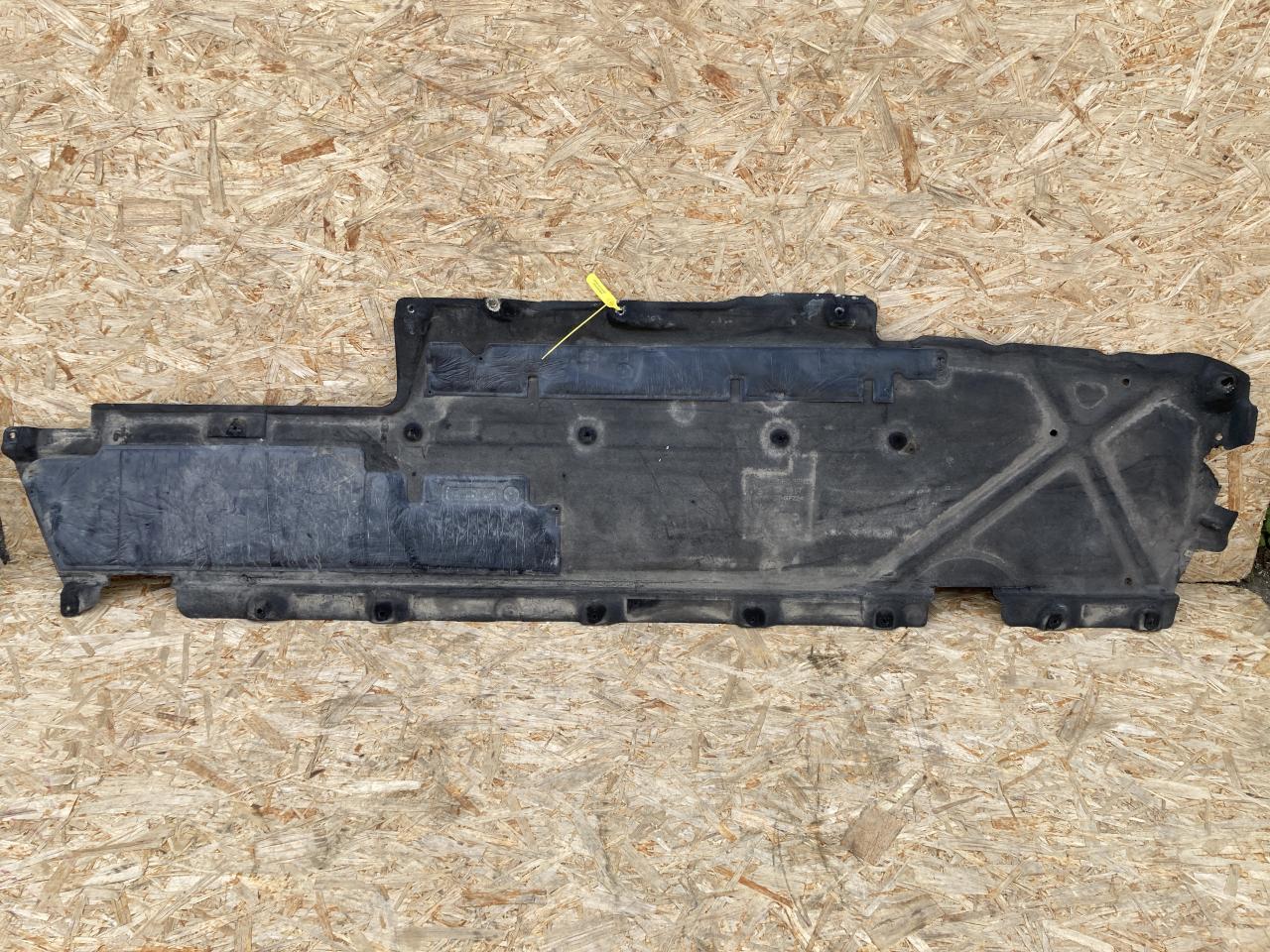 защита днища Mercedes-Benz S-Класс W222/C217/A217 2014, 4.0 л., M 278.910, бензин, седан, A2226801307 - фото №1