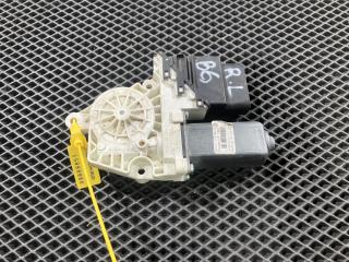 моторчик стеклоподъемника задний левый Volkswagen Passat B6 2005, 2.0 л., BPY, бензин, 1K0959703Q, 1K0959703D