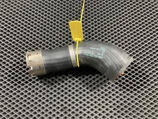 патрубок интеркулера BMW 5 серия G30/G31 2016, 4.4 л., бензин, АКПП, седан, 13718613158