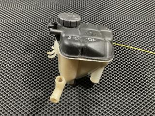 бачок расширительный Mercedes-Benz GL-Класс X166 2015, 4.7 л., M 273.923, бензин, АКПП, внедорожник 5 дв., 1665000049