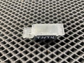 фонарь салона (плафон) Volkswagen Touareg 1 поколение [рестайлинг] 2008, 3.6 л., бензин, АКПП, внедорожник 5 дв., 6L0947565