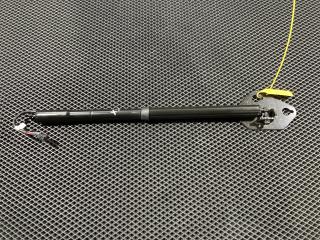 амортизатор крышки багажника (3-5 двери) Jaguar XJ 4 поколение 2014, 2.0 л., 204PT, бензин, АКПП, седан, AW9370354AC, C2D3498