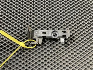 Кронштейн крепления порога Audi A8 D4/4H 2012, 4.2 л., CDRA, бензин, АКПП, седан, 4H0853914C