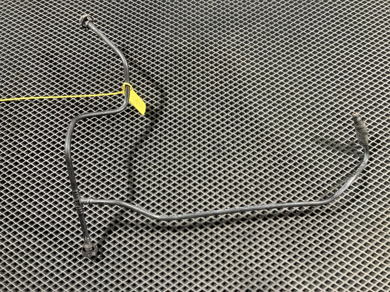 патрубок (трубопровод, шланг) Mercedes-Benz GL-Класс X166 2015, 4.7 л., M 278.928, бензин, АКПП, внедорожник 5 дв., A1665000291 - фото №1