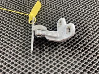 петля двери Jaguar XE 1 поколение 2019, 3.0 л., бензин, АКПП, седан, CPLA228A66AC, LR073599, T4A2512, LR036578, LR056360