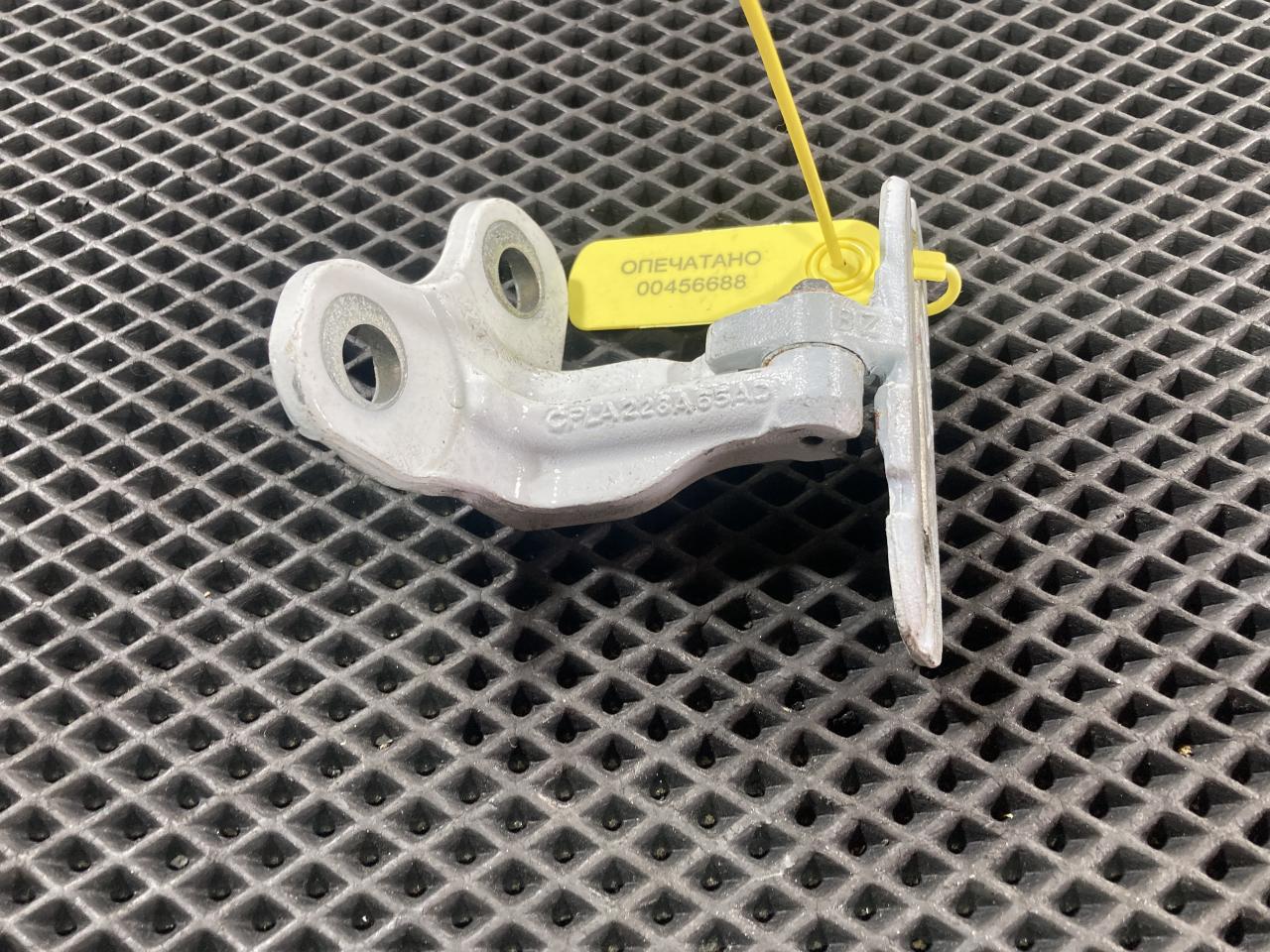 петля двери Jaguar XF X260 2019, 3.0 л., бензин, АКПП, седан, CPLA228A65AD, LR073596, T4A2510, CPLA228A65AA, LR036577 - фото №1