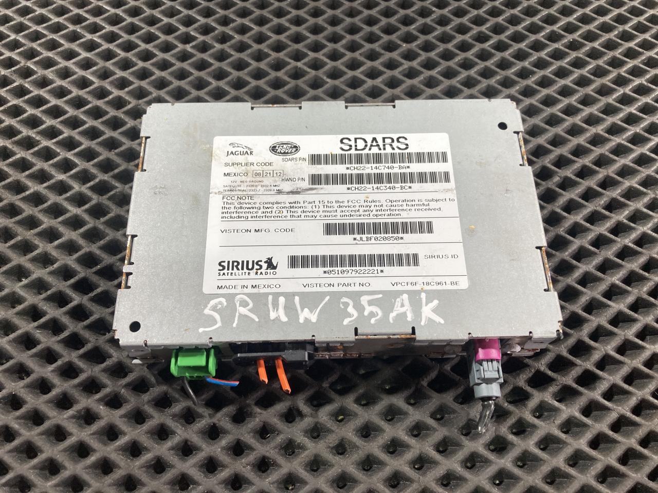 блок радио Jaguar XJ 4 поколение 2015, 3.0 л., 306PS, бензин, АКПП, седан, CH2214C740BA, CH2214C340BC, LR041160, C2D25868 - фото №1