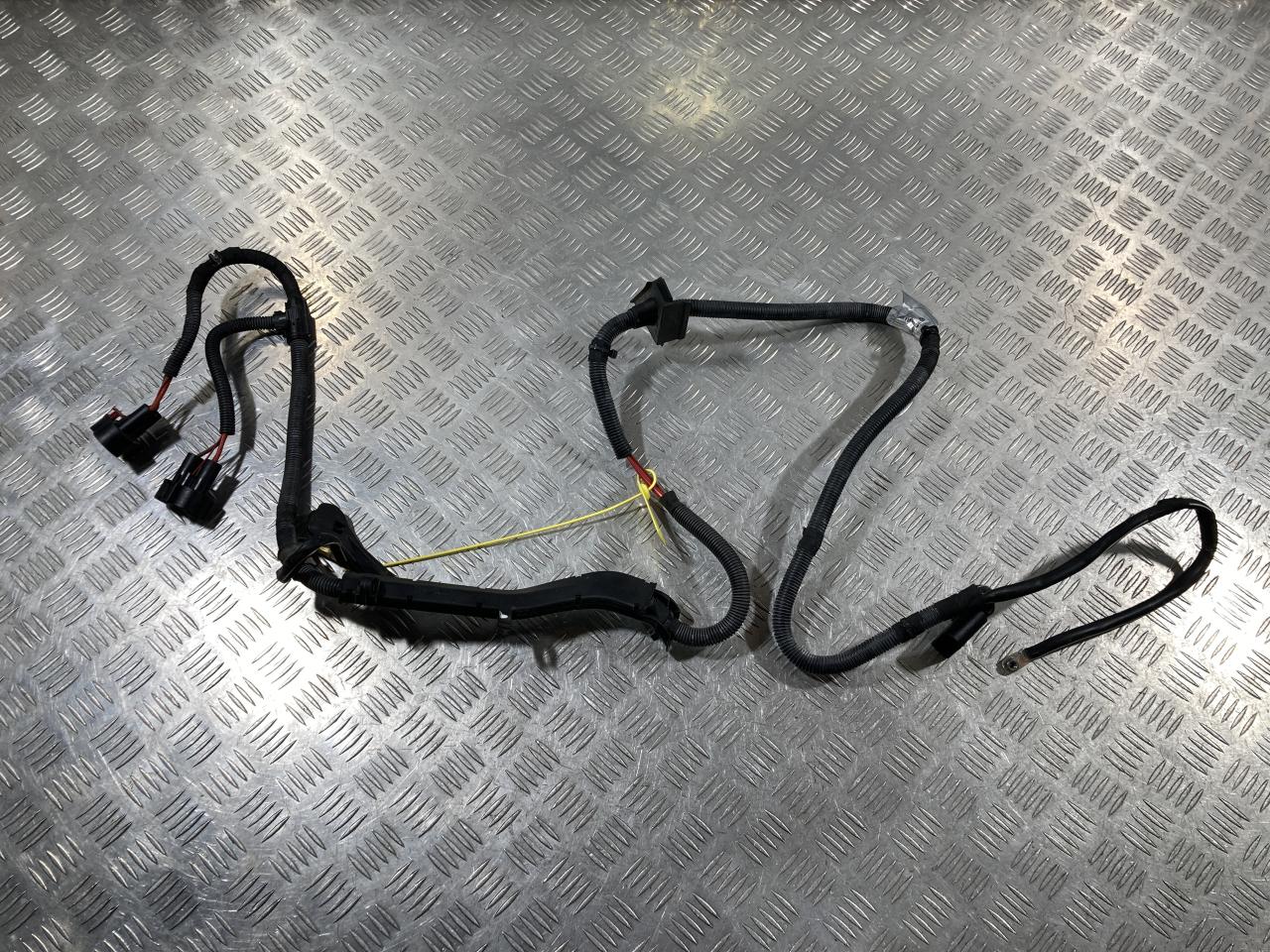 провод высоковольтный Porsche Macan 1 поколение 95B 2015, 3.0 л., MCT.MA, бензин, АКПП, внедорожник 5 дв., 95B971226F - фото №1