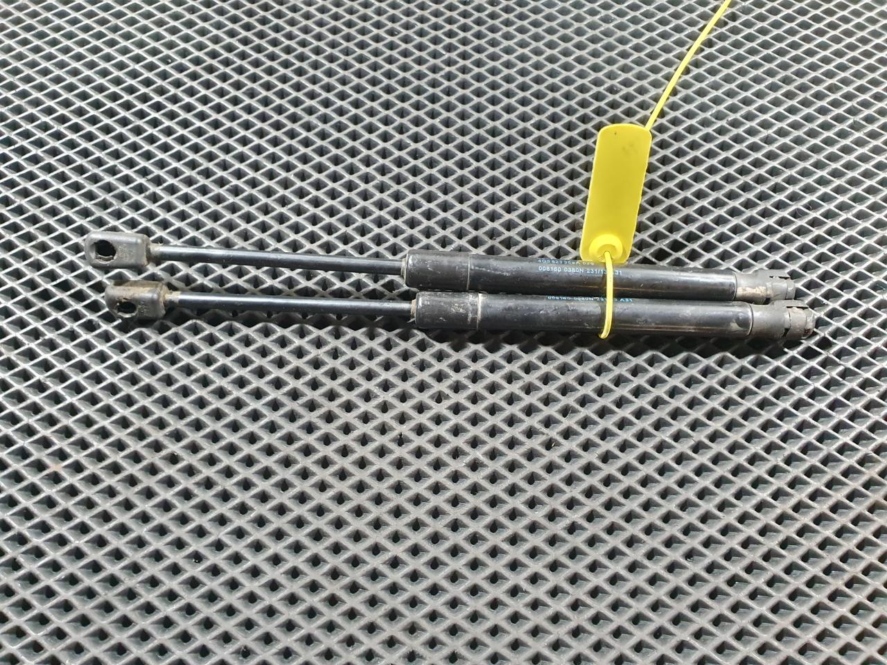 амортизатор капота Audi A7 4G 2013, 3.0 л., CGWB, бензин, АКПП, хетчбэк 5 дв., 4G8823359A, 4G8823359A02S - фото №1