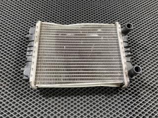 радиатор дополнительный системы охлаждения Audi A8 D4/4H 2012, 4.0 л., CEUA, бензин, АКПП, седан, 8K0121212B