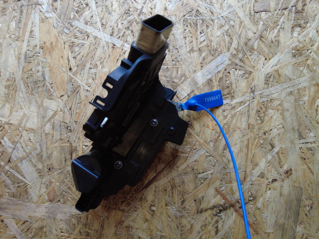 замок двери передней правой Jaguar XF X250 2010, 5.0 л., 508PS, бензин, АКПП, внедорожник 5 дв., 8X2A-21812-AC - фото №1