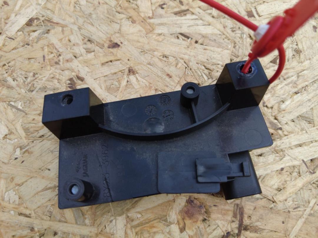 Антенна системы комфортного доступа Jaguar XF X250 2010, 5.0 л., 508PS, бензин, АКПП, седан, 6G9115K603-KB - фото №1