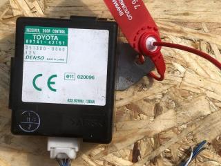 модуль управления двери Toyota RAV4 2 поколение (XA20) [рестайлинг] 2004, 2.0 л., бензин, 89741-42151