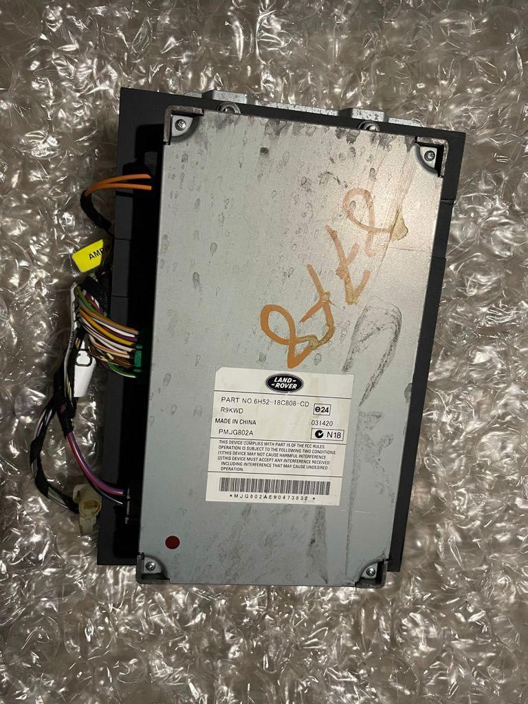 усилитель музыкальный Jaguar XF X250 2010, 5.0 л., 508PS, бензин, АКПП, седан, 6H52-18C808-CD - фото №1