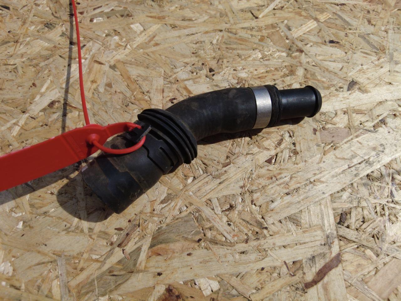 патрубок (трубопровод, шланг) Jaguar XF X250 2010, 5.0 л., 508PS, бензин, АКПП, седан, 9X23-9F763-AB - фото №1