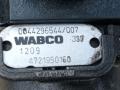 кран распределительный Mercedes-Benz Actros 3 поколение (MP3) 1848LS 2009, 11.9 л., OM 541.978, дизель, АКПП, чёрный, 4721950160, 0044296544 - фото №4