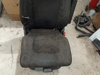 салон (комплект сидений) IVECO Stralis 3 поколение 2013, 11.1 л., F3GFE611/460, дизель, АКПП, белый, правый руль
