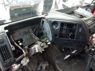 панель передняя салона (торпедо) DAF XF 105 1 поколение 2012, 12.9 л., MX 340, дизель, МКПП, 1304879, 1395832, 1652268, 1435714, 1614708, 1664210, 16654209, 1291877, 1793720, 1304875, 1395808, 1634738