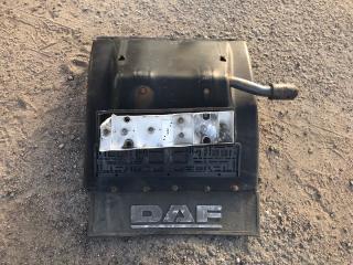 защита арок задняя левая (подкрылок) DAF XF 105 1 поколение 2009