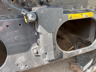 замок капота Volvo FH FH 4 2017, 12.0 л., дизель, АКПП, 82208559