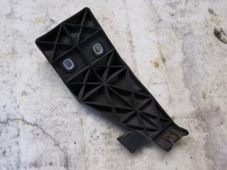 Крепление бампера переднего Mercedes-Benz M-Класс W166 2015, 1668850240