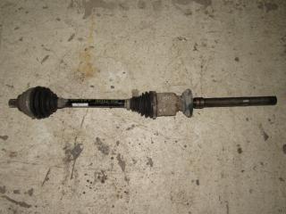 полуось передняя правая (приводной вал, ШРУС) Volkswagen Passat B8 2018, 2.0 л., дизель, универсал, 3Q0407272BG