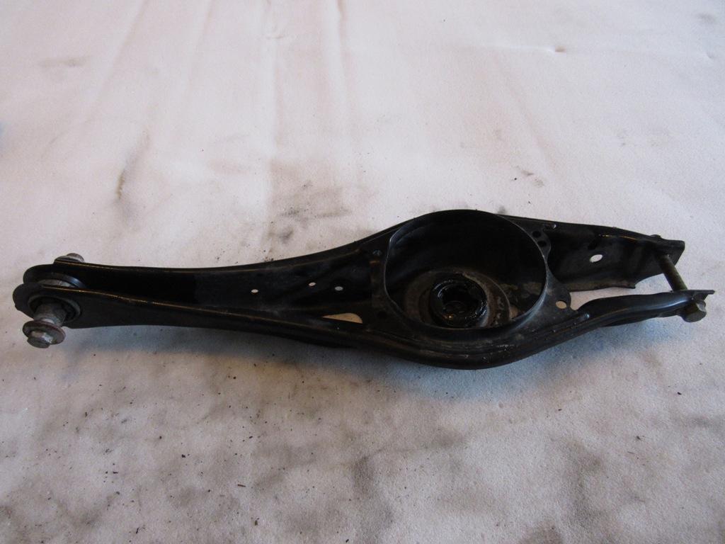 рычаг задний нижний Skoda Kodiaq 1 поколение 2020, 2.0 л., бензин, 3Q0505311E - фото №1