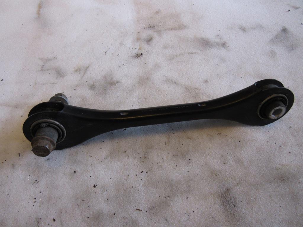 рычаг задний правый Skoda Kodiaq 1 поколение 2020, 2.0 л., бензин, 5Q0501529E - фото №1