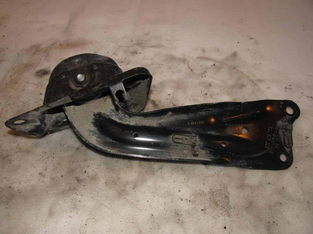 рычаг задний правый Volkswagen Passat B8 2018, 2.0 л., дизель, универсал, 3Q0505226 - фото №1