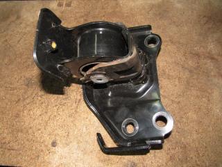 кронштейн двигателя Lexus NX 1 поколение [рестайлинг] 2020, 2.5 л., гибрид