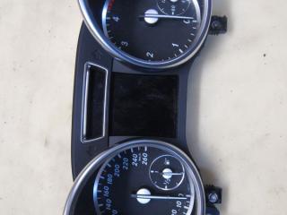 щиток приборов (приборная панель) Mercedes-Benz M-Класс W166 2015, 1669003606
