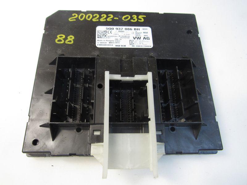 блок комфорта Volkswagen Passat B8 2018, универсал, 5Q0937086BH - фото №1