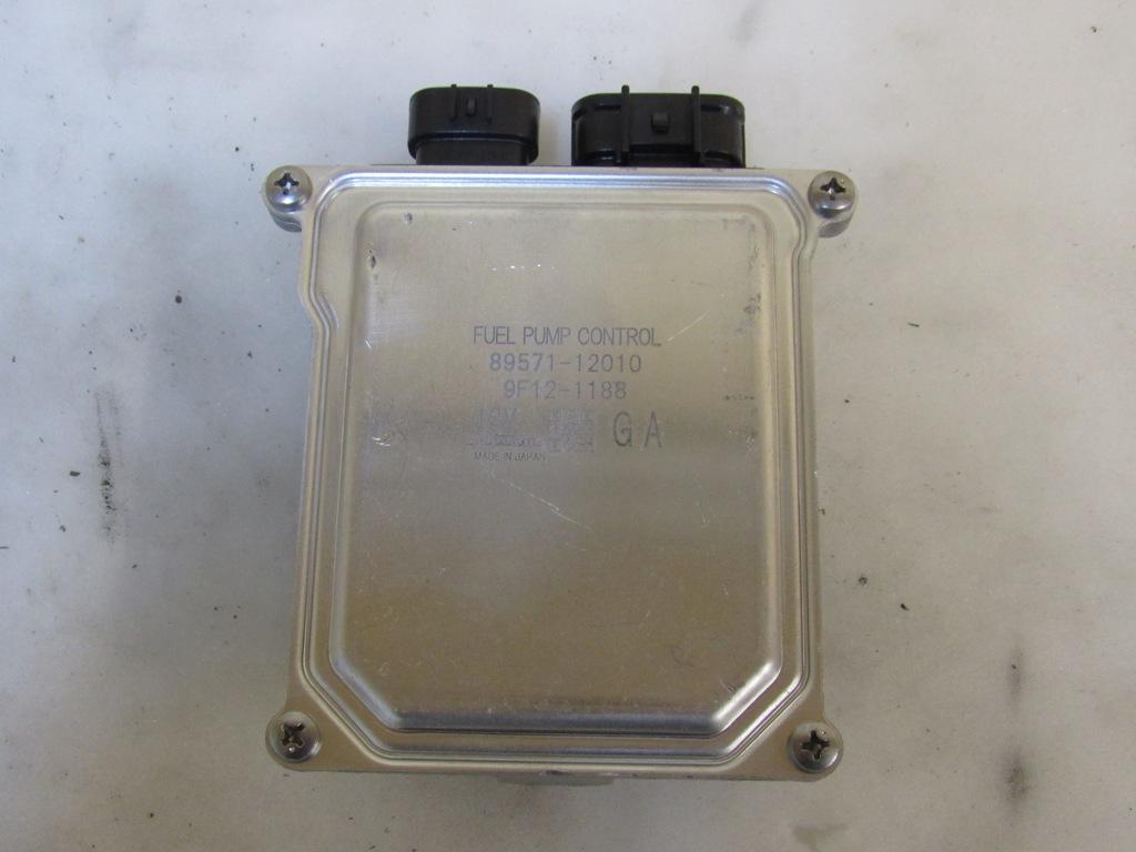 блок управления топливным насосом Toyota RAV4 5 поколение (XA50) 2018, 89571-12010 - фото №1