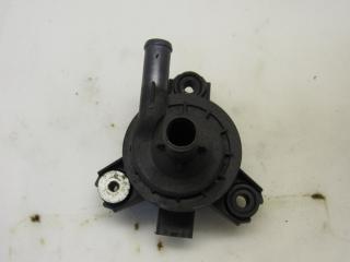 насос антифриза дополнительный Toyota RAV4 4 поколение (XA40) [рестайлинг] 2016, 09040-48010