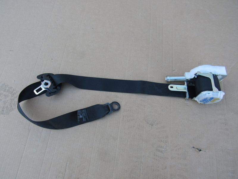 ремень безопасности Toyota RAV4 5 поколение (XA50) 2020, 2.5 л., бензин, электро, АКПП - фото №1