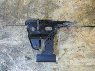 захватный крюк капота Audi A6 4F/C6 2007, 4F0823480B