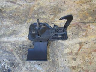 захватный крюк капота Audi Q7 4L [рестайлинг] 2012, 4L0823480