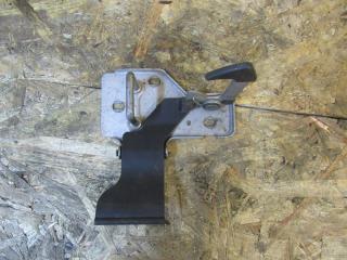 захватный крюк капота Volkswagen Transporter T5 2005, 7H0823480E