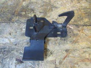 захватный крюк капота Audi Q7 4L [рестайлинг] 2012, 4L0823480