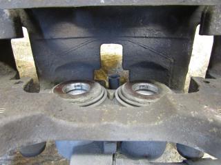 суппорт передний правый Mercedes-Benz GL-Класс X166 2013, 3.5 л., дизель