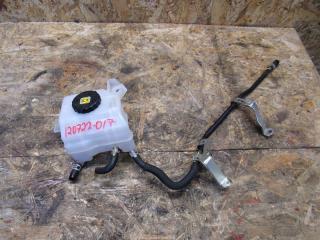 бачок тормозной жидкости Toyota RAV4 5 поколение (XA50) 2020, 2.5 л., бензин, электро