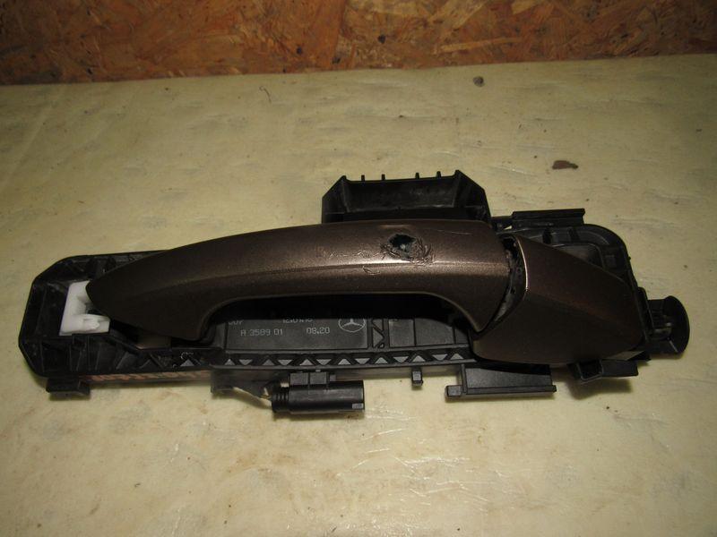 ручка наружная задняя правая Mercedes-Benz GL-Класс X166 2012, 3.0 л., OM 642.826, дизель, 2047602434 - фото №1