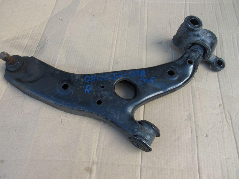 рычаг передний правый Mazda CX-5 1 поколение 2014, 2.0 л., дизель - фото №1