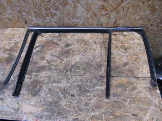 Уплотнитель стекла Mercedes-Benz GL-Класс X166 2013