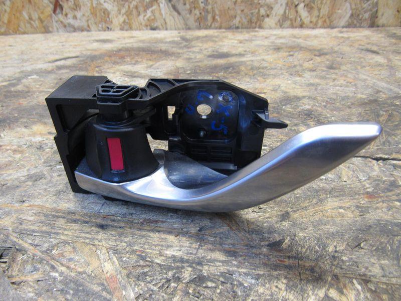 ручка наружная Mazda CX-5 1 поколение 2014, 2.0 л., дизель - фото №1