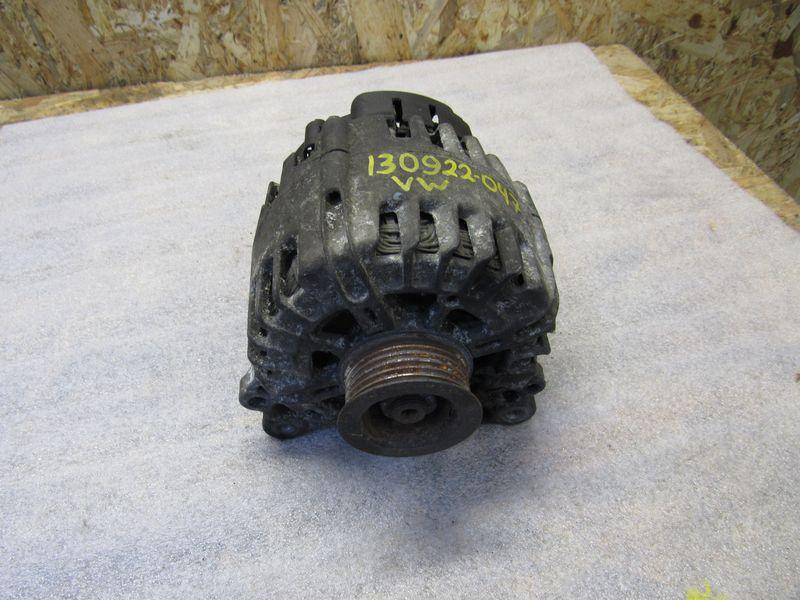 генератор Audi A4 B8/8K 2008, 2.0 л., бензин, 03L903024J - фото №1