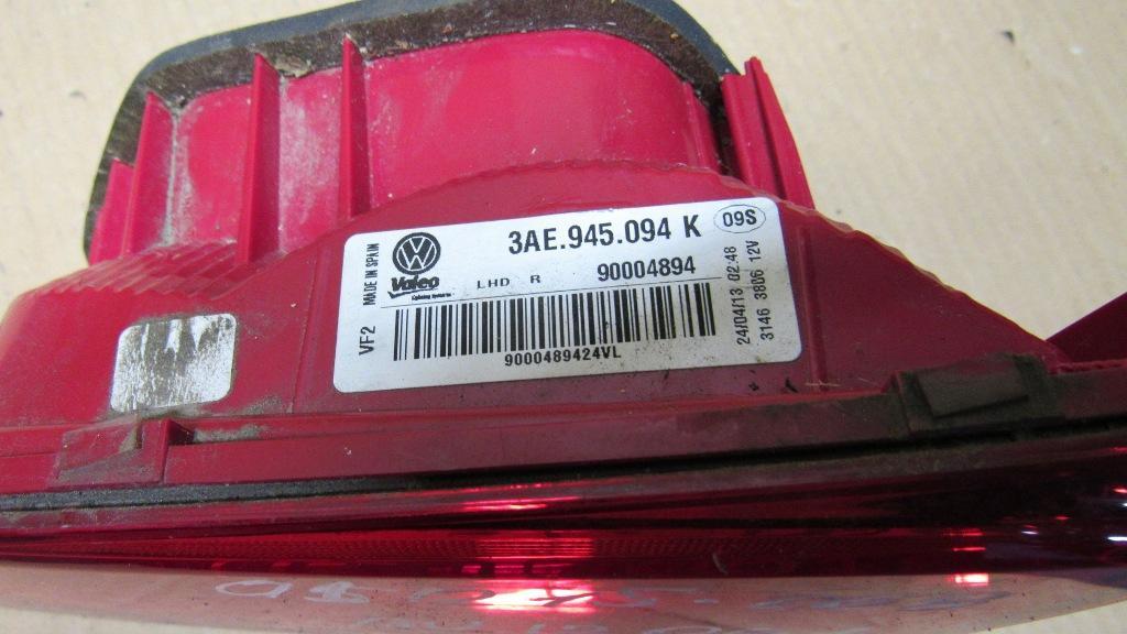 фонарь крышки багажника правый Volkswagen Passat B7 2011, 2.0 л., дизель, АКПП, седан, 3AE945094K - фото №1